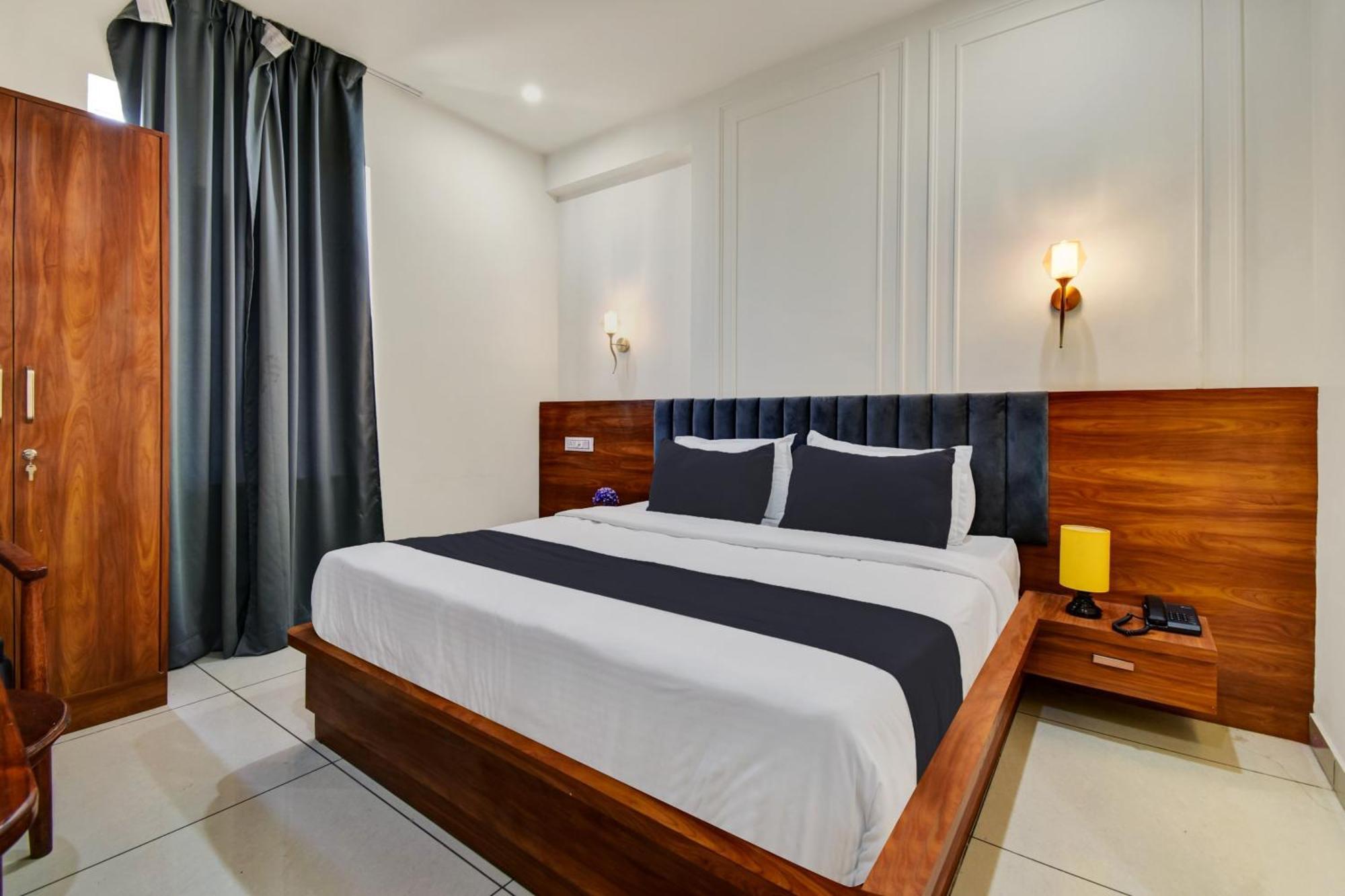 Hotel M.S Dźajpur Zewnętrze zdjęcie
