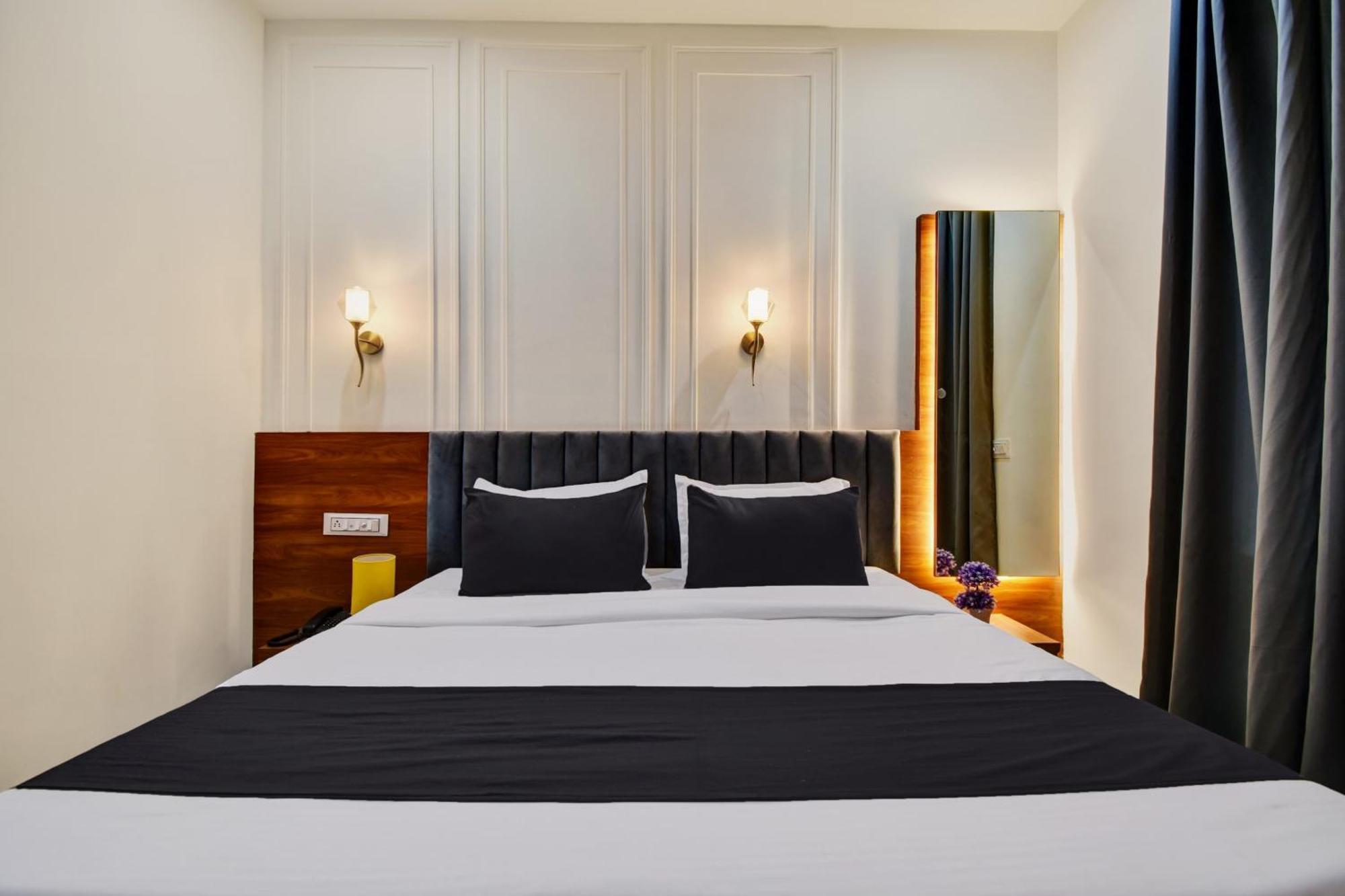 Hotel M.S Dźajpur Zewnętrze zdjęcie